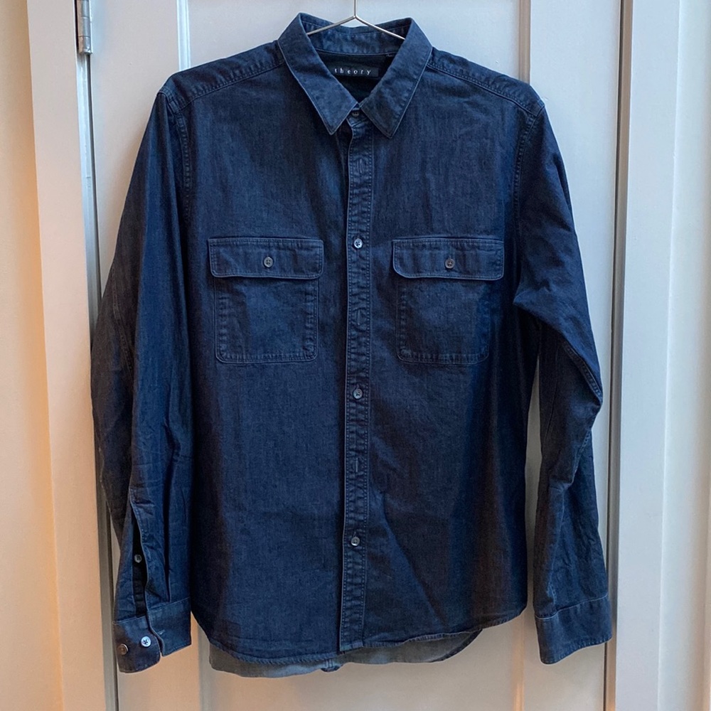 Theory men’s medium blue chambray cotton casual button down shirt